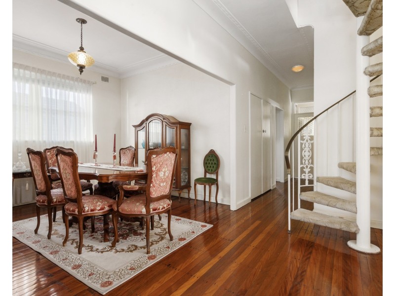 126 President Avenue, Miranda NSW 2228