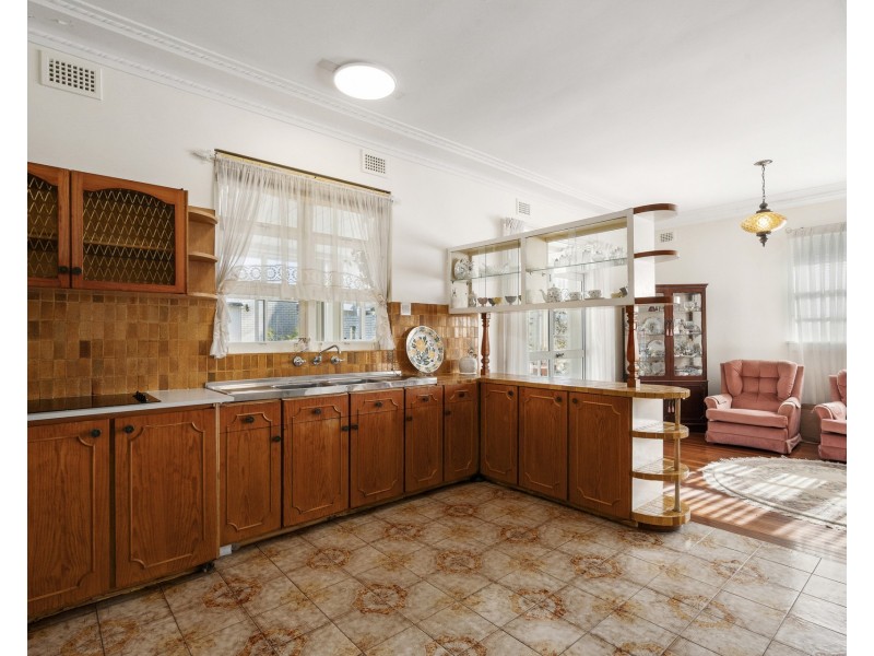 126 President Avenue, Miranda NSW 2228