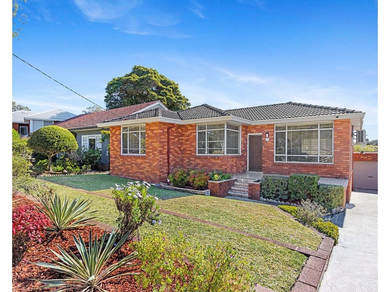 12 Rainbow Parade, Peakhurst Heights NSW 2210