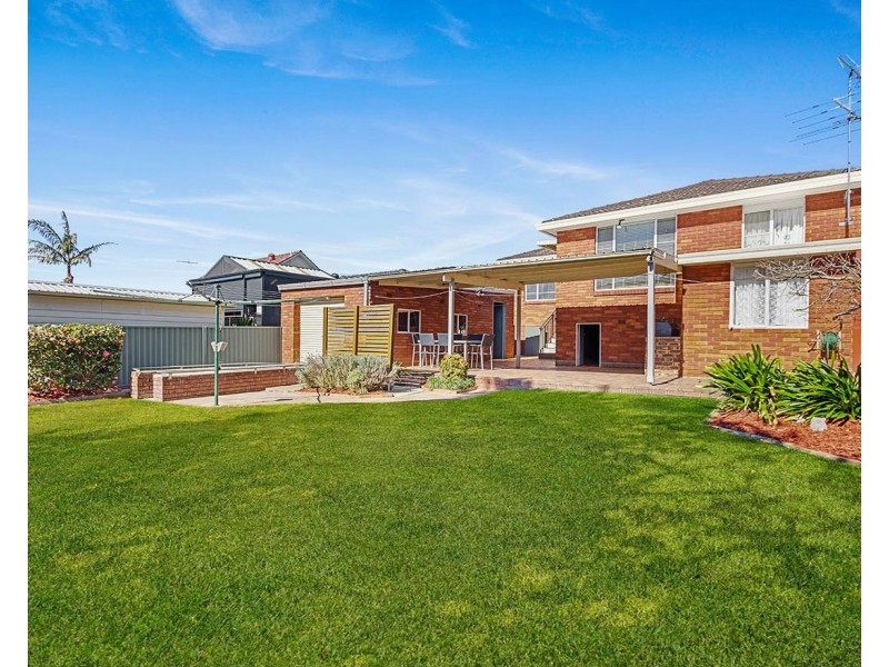12 Rainbow Parade, Peakhurst Heights NSW 2210