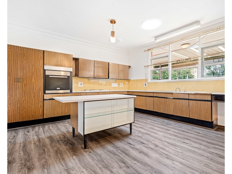 242 Belgrave Esplanade, Sylvania Waters NSW 2224
