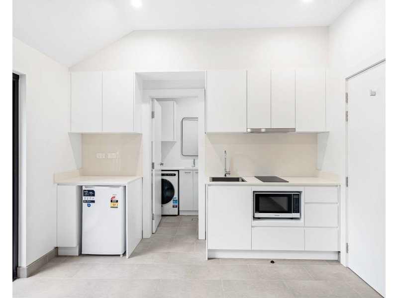 6/9 Fleet Street, Carlton NSW 2218