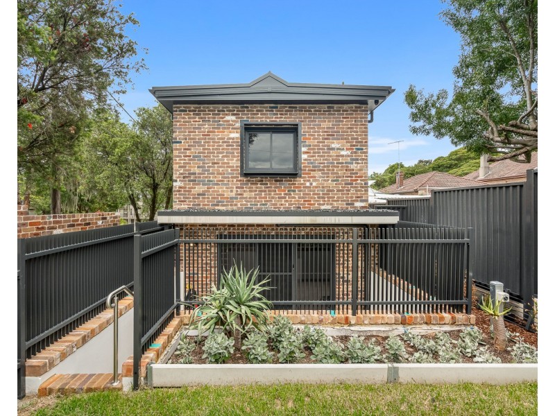 6/9 Fleet Street, Carlton NSW 2218