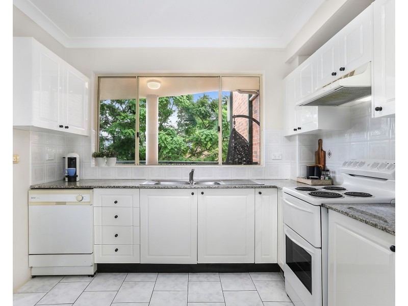 6/9-15 Mansfield Avenue, Caringbah NSW 2229