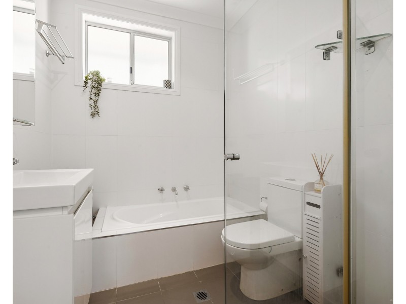 1/101 Gloucester Road, Hurstville NSW 2220