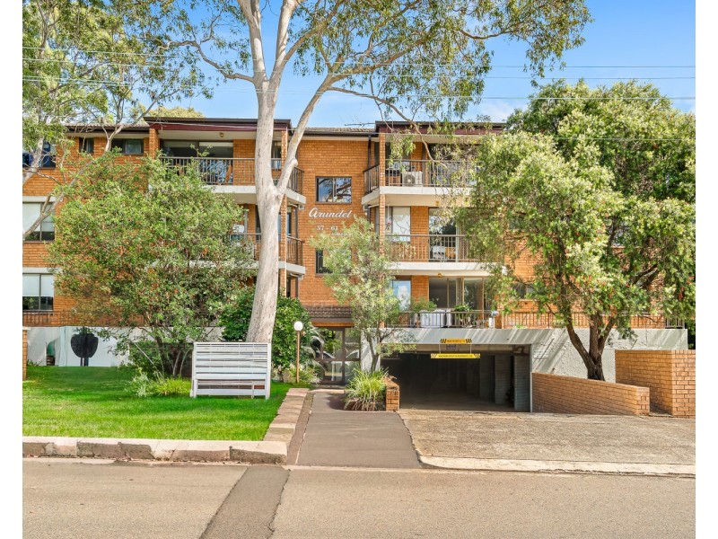 2/57 Auburn Street, Sutherland NSW 2232