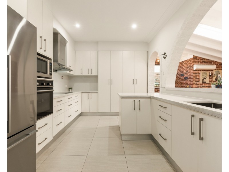 17 Craigholm Street, Sylvania NSW 2224