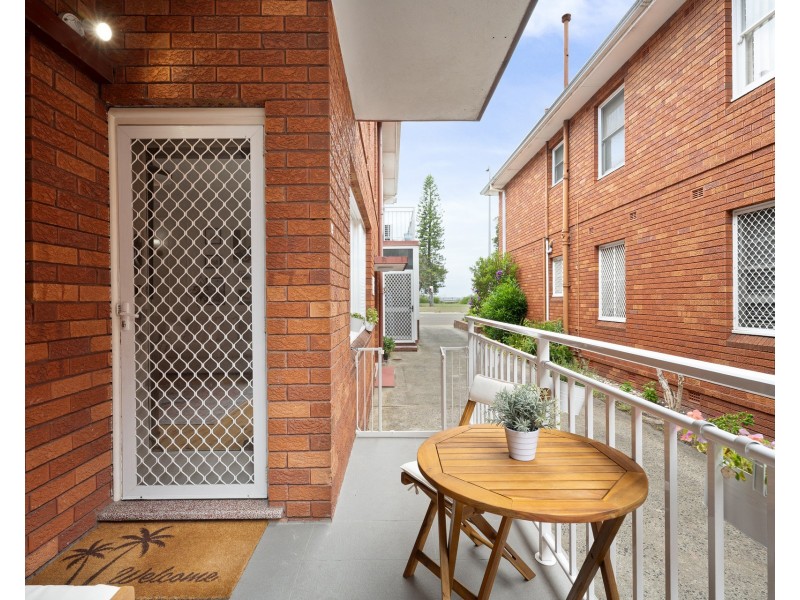 2/148 The Grand Parade, Monterey NSW 2217