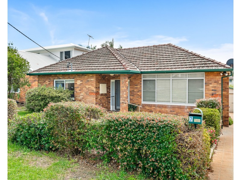 7 Taywood Street, Woolooware NSW 2230