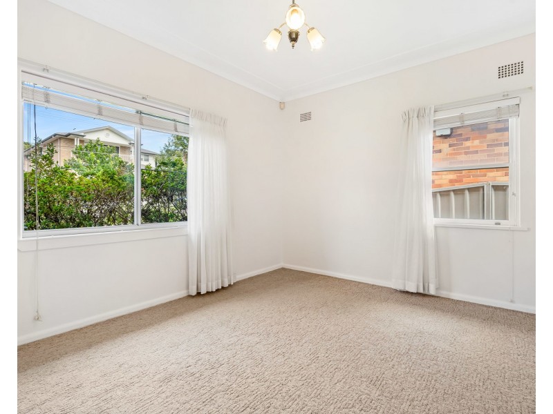 7 Taywood Street, Woolooware NSW 2230