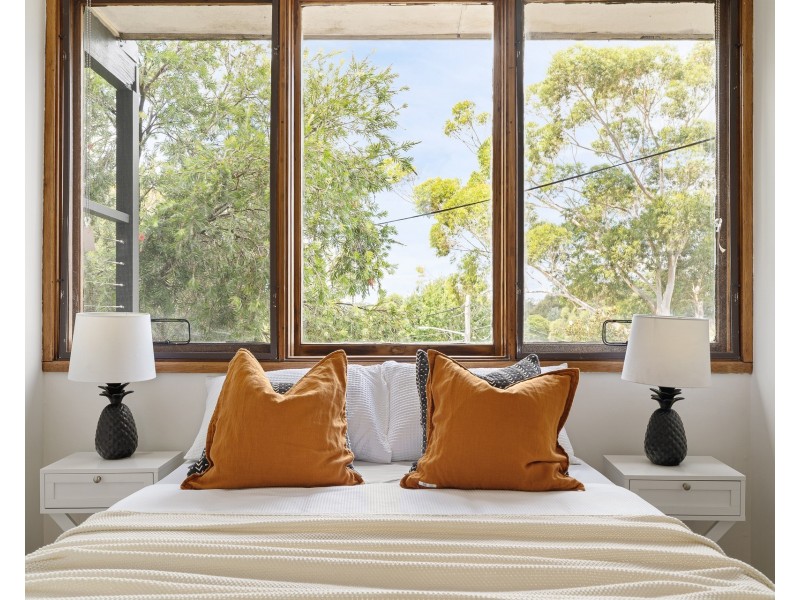 11 Mikarie Place, Kirrawee NSW 2232