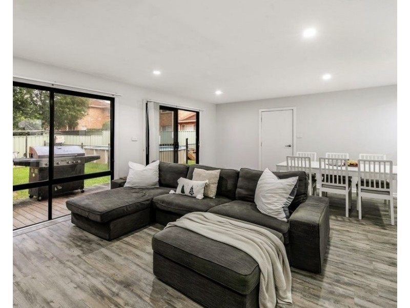 27 Langdale Avenue, Revesby NSW 2212