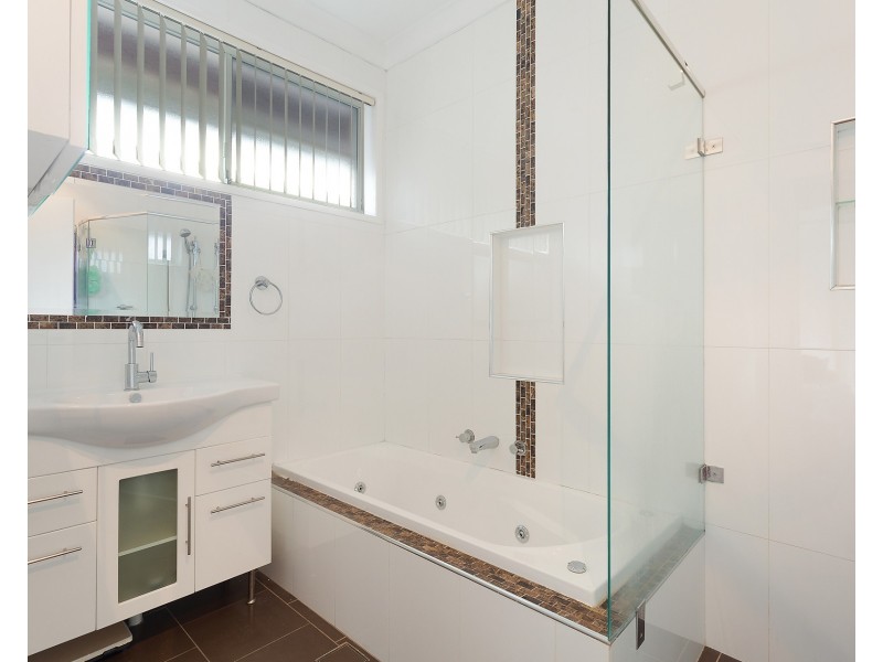 2/27 Toomevara Street, Kogarah NSW 2217