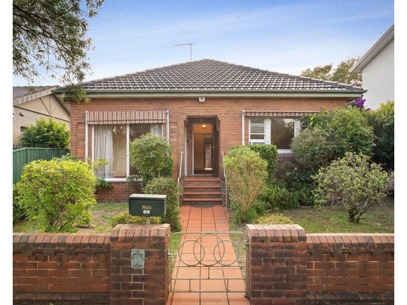 8 Maxwell Road, Pagewood NSW 2035