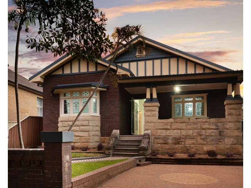 3 Fleet Street, Carlton NSW 2218