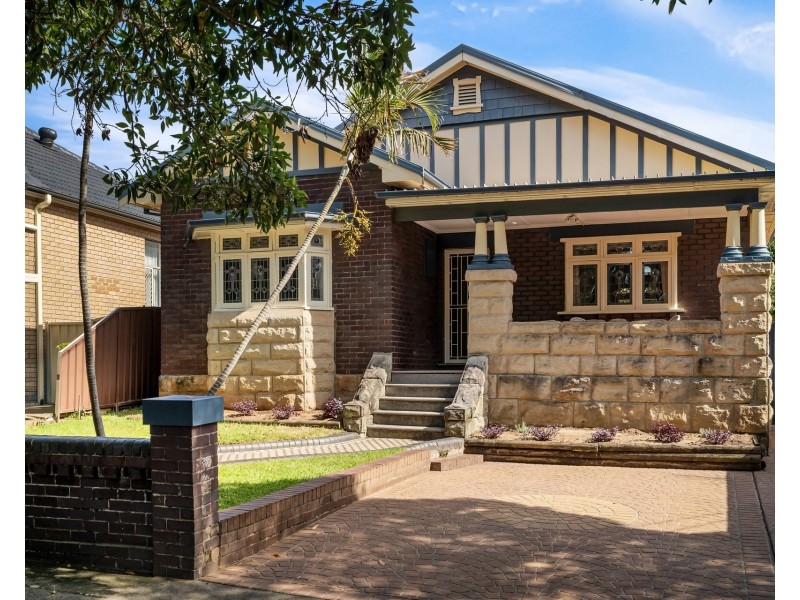 3 Fleet Street, Carlton NSW 2218