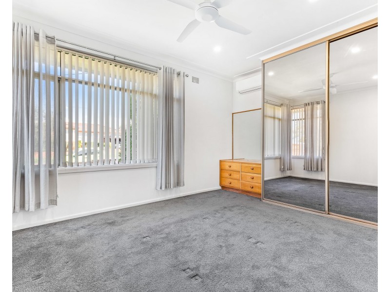 19 Campbell Street, Gymea NSW 2227