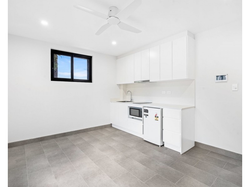 9/9 Fleet Street, Carlton NSW 2218