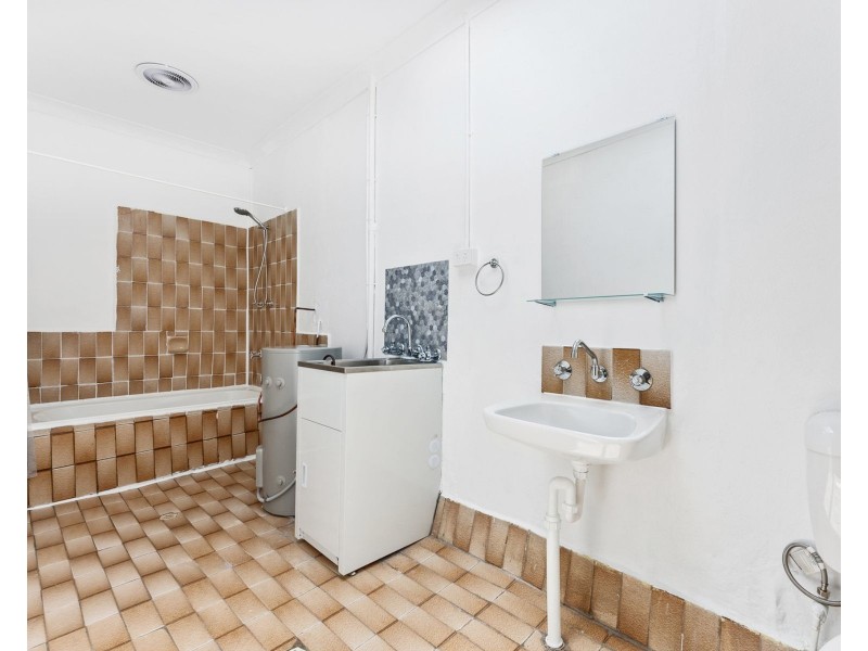 1/47 Howard Road, Padstow NSW 2211