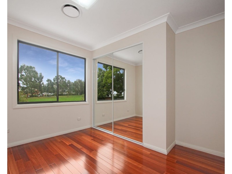 5 Clive Street, Revesby NSW 2212