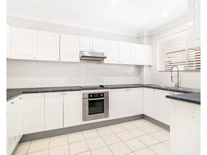 22/91 Acacia Road, Kirrawee NSW 2232