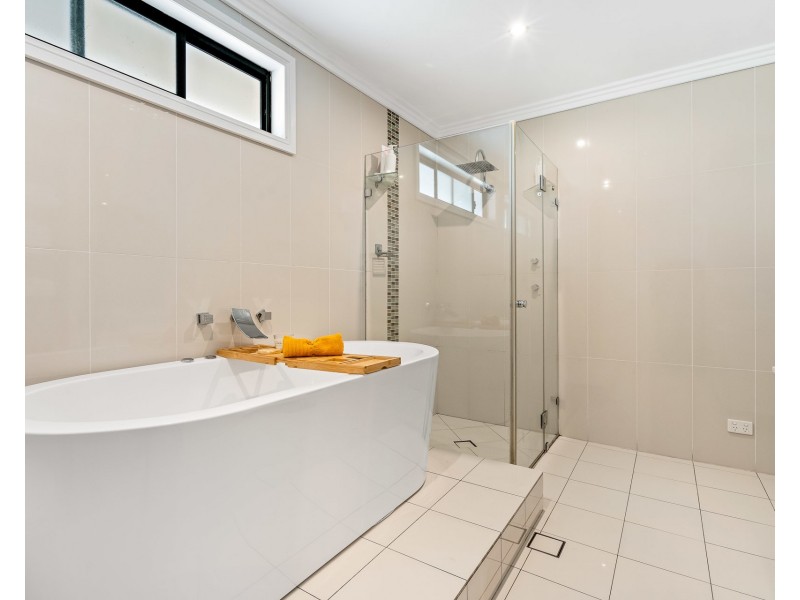 96  Fairview Avenue, Engadine NSW 2233