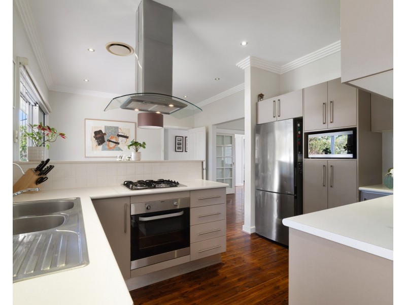 23 Holt Road, Sylvania NSW 2224