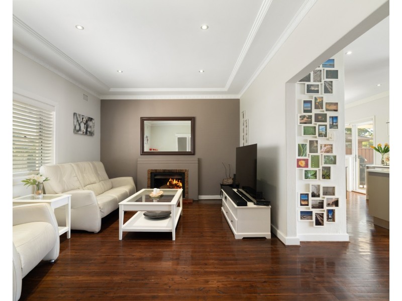 23 Holt Road, Sylvania NSW 2224