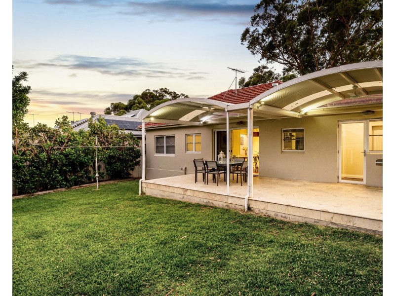 23 Holt Road, Sylvania NSW 2224