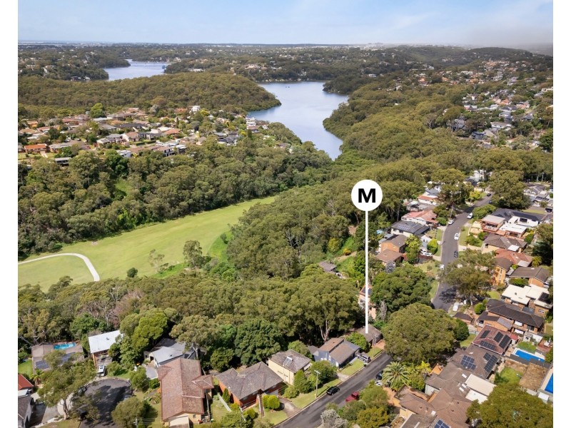 52 Wayne Avenue, Lugarno NSW 2210