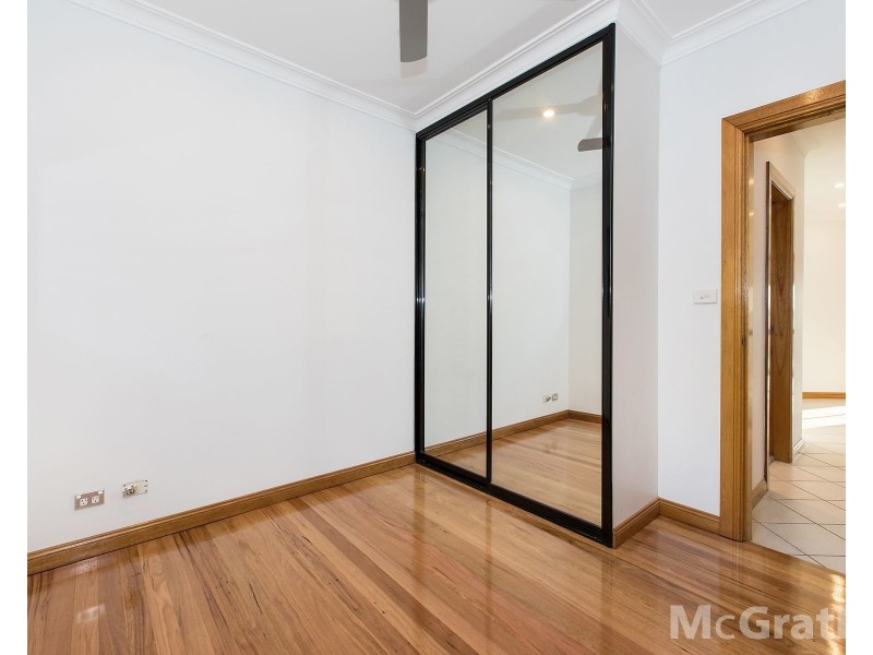 7a Drysdale Avenue, Picnic Point NSW 2213