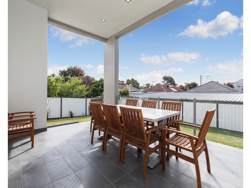 8 Basil Road, Bexley NSW 2207