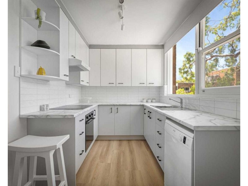 8/19 Clare Street, Sylvania NSW 2224