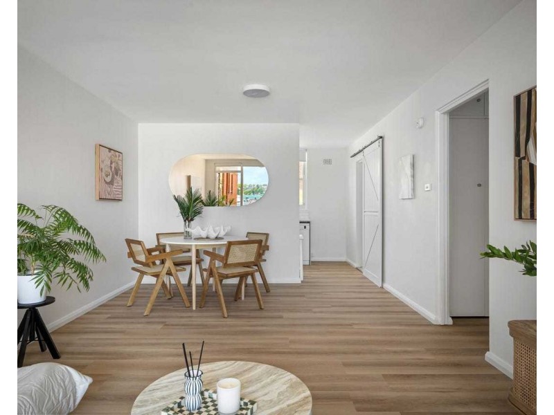 8/19 Clare Street, Sylvania NSW 2224