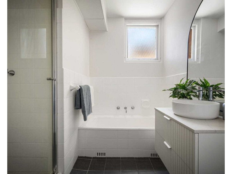 8/19 Clare Street, Sylvania NSW 2224