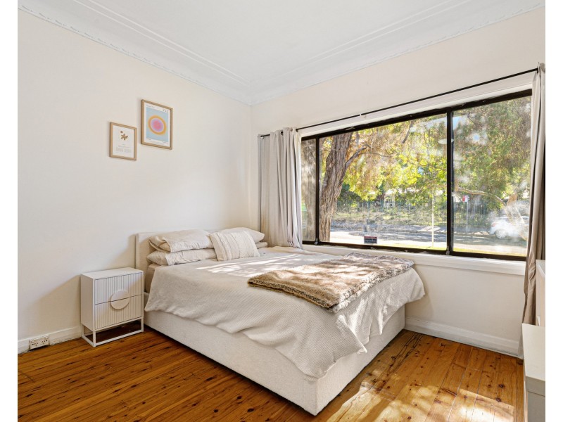 18 Clements Parade, Kirrawee NSW 2232