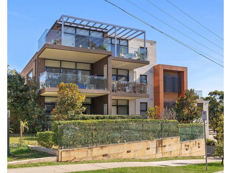 4/15-17 Pearce Avenue, Peakhurst NSW 2210