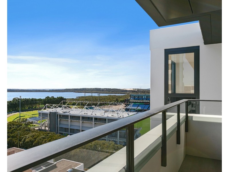 706/2 Foreshore Boulevard, Woolooware NSW 2230