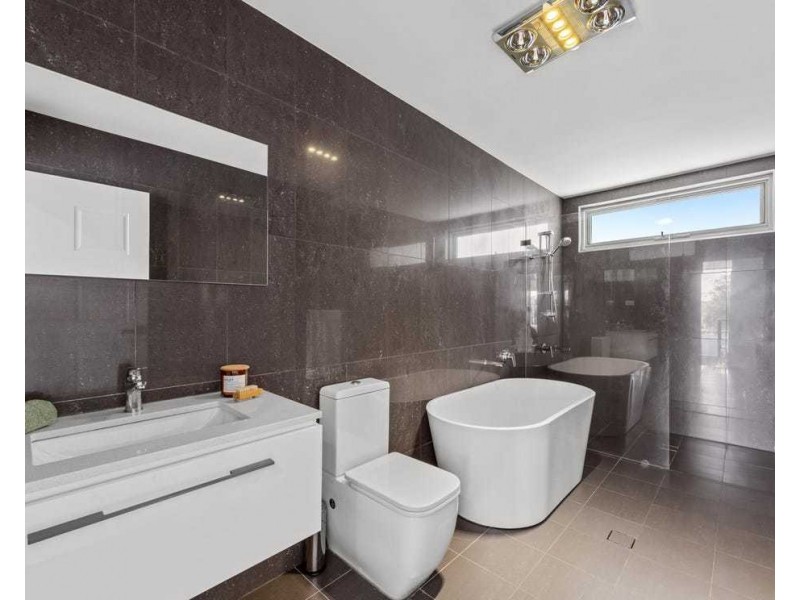 6 Orana Crescent, Blakehurst NSW 2221
