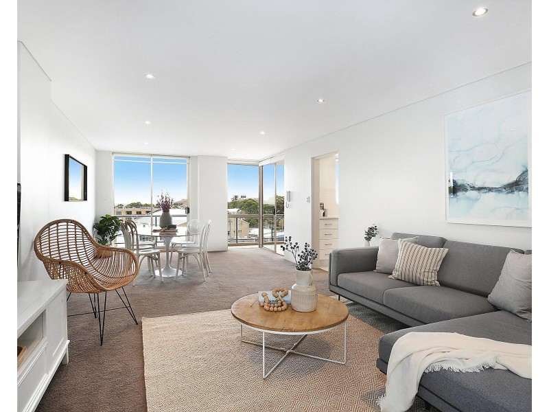 49/1 Gray Street, Sutherland NSW 2232