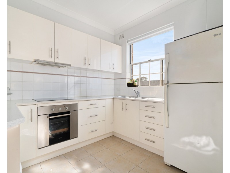 4/17 McMillan Avenue, Sandringham NSW 2219