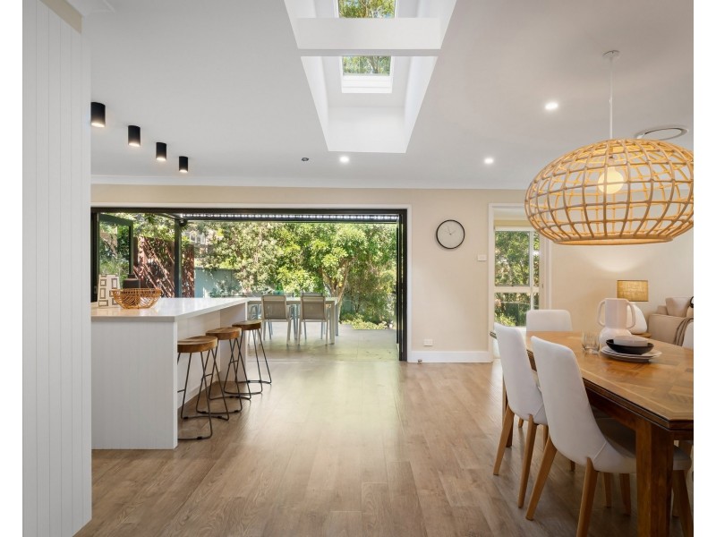 19 Moons Avenue, Lugarno NSW 2210