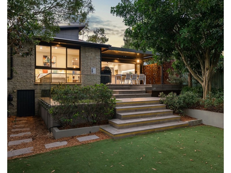 19 Moons Avenue, Lugarno NSW 2210