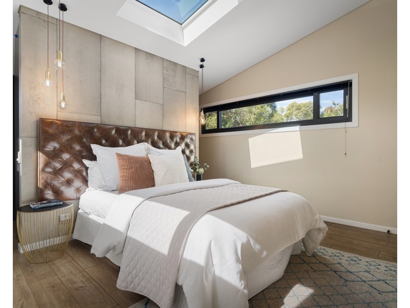 19 Moons Avenue, Lugarno NSW 2210