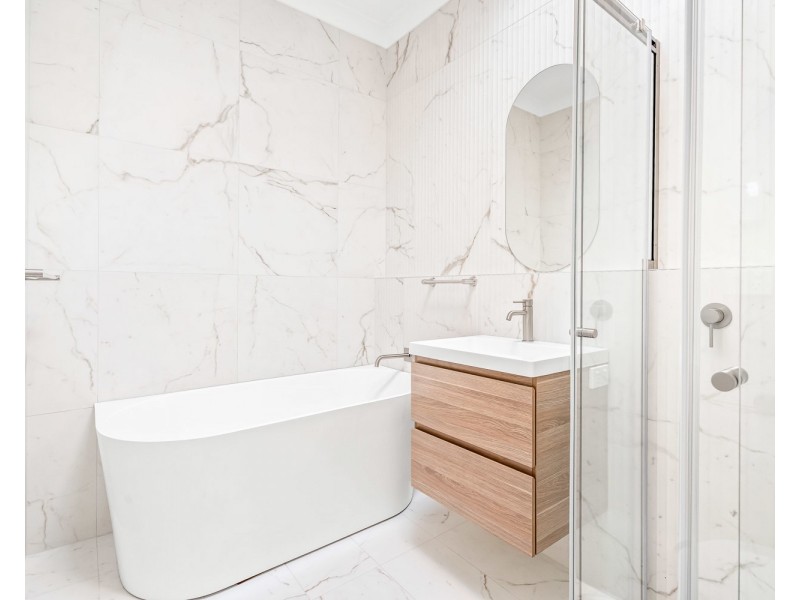 20 Thorpe Road, Kingsgrove NSW 2208