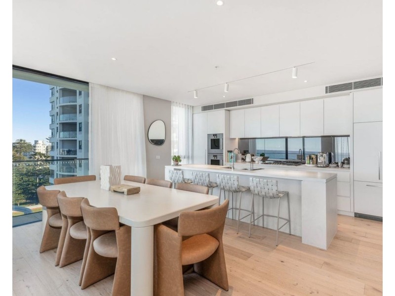 701/5 Ozone Street, Cronulla NSW 2230