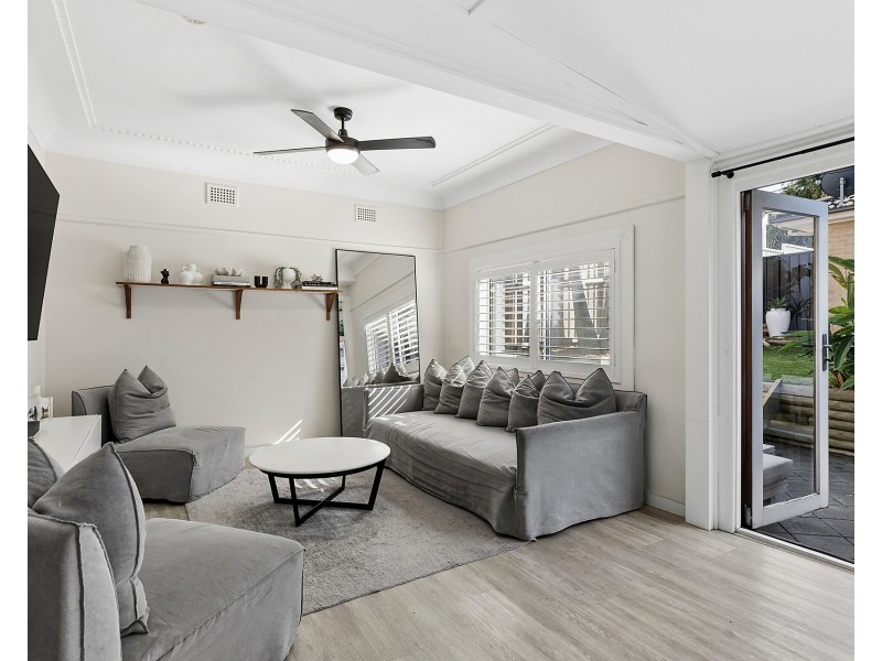 53a Pacific Street, Caringbah South NSW 2229