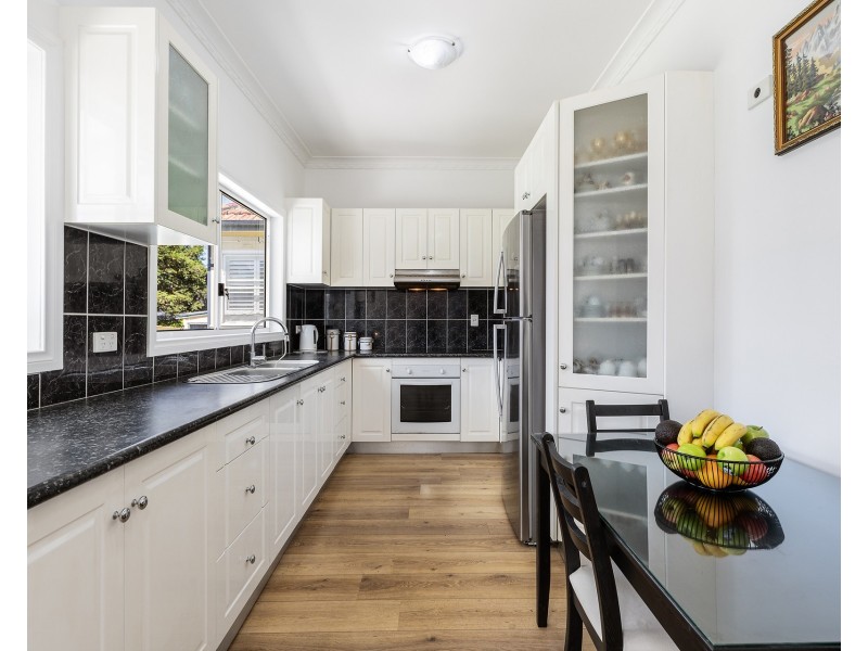 5 Kemp Street, Mortdale NSW 2223