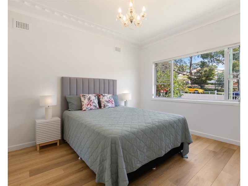 5 Kemp Street, Mortdale NSW 2223