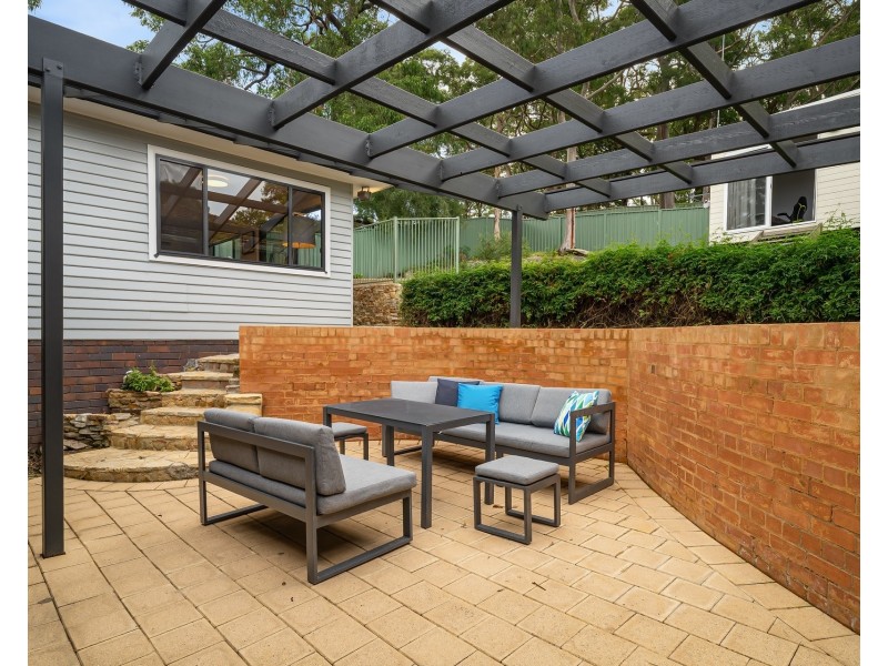 64 Elm Street, Lugarno NSW 2210